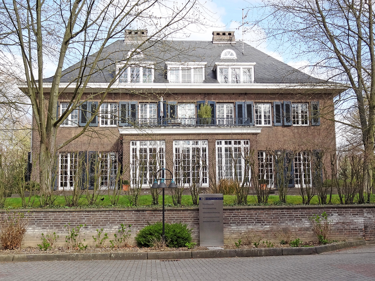 702 Biebricher Engländer Wilhelmshofallee_96